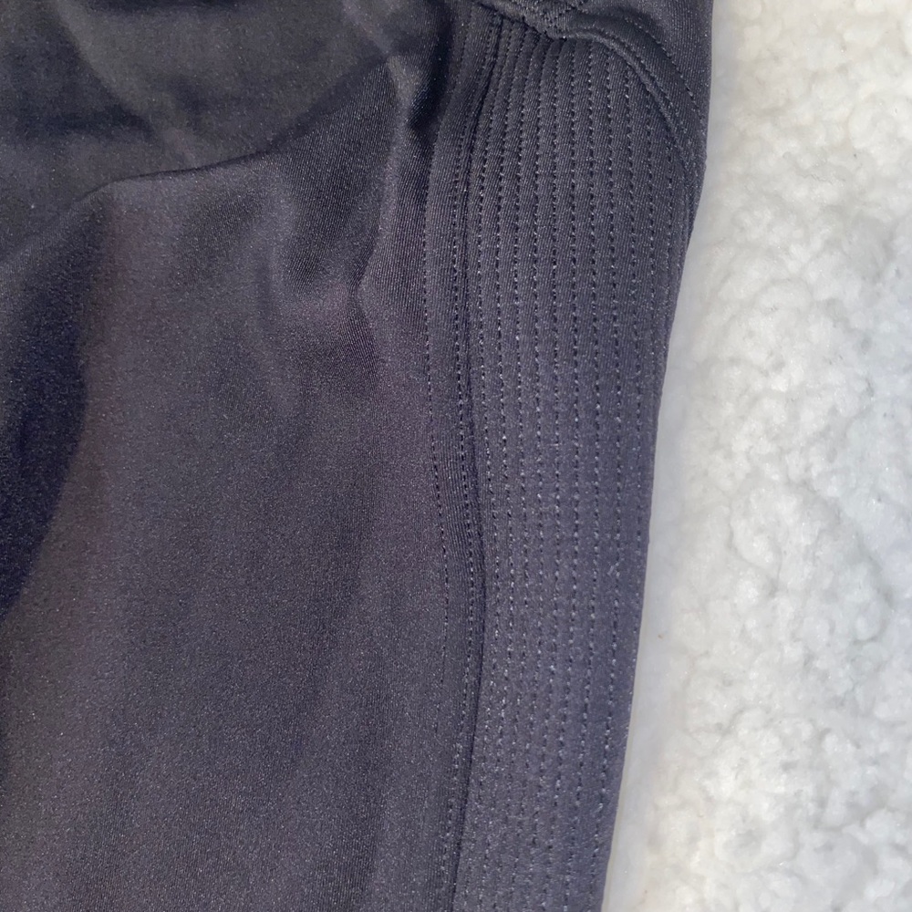 Lululemon Fast as Fleece Leggings Black. Sz 8 - Picture 6 of 14